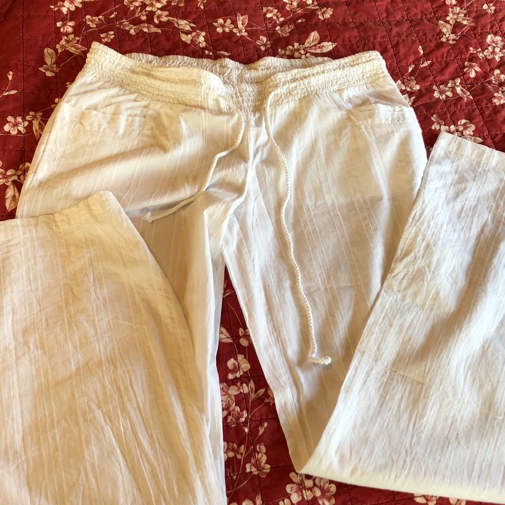 White beach-y pants
